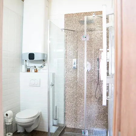 Geszthouse-tulipános